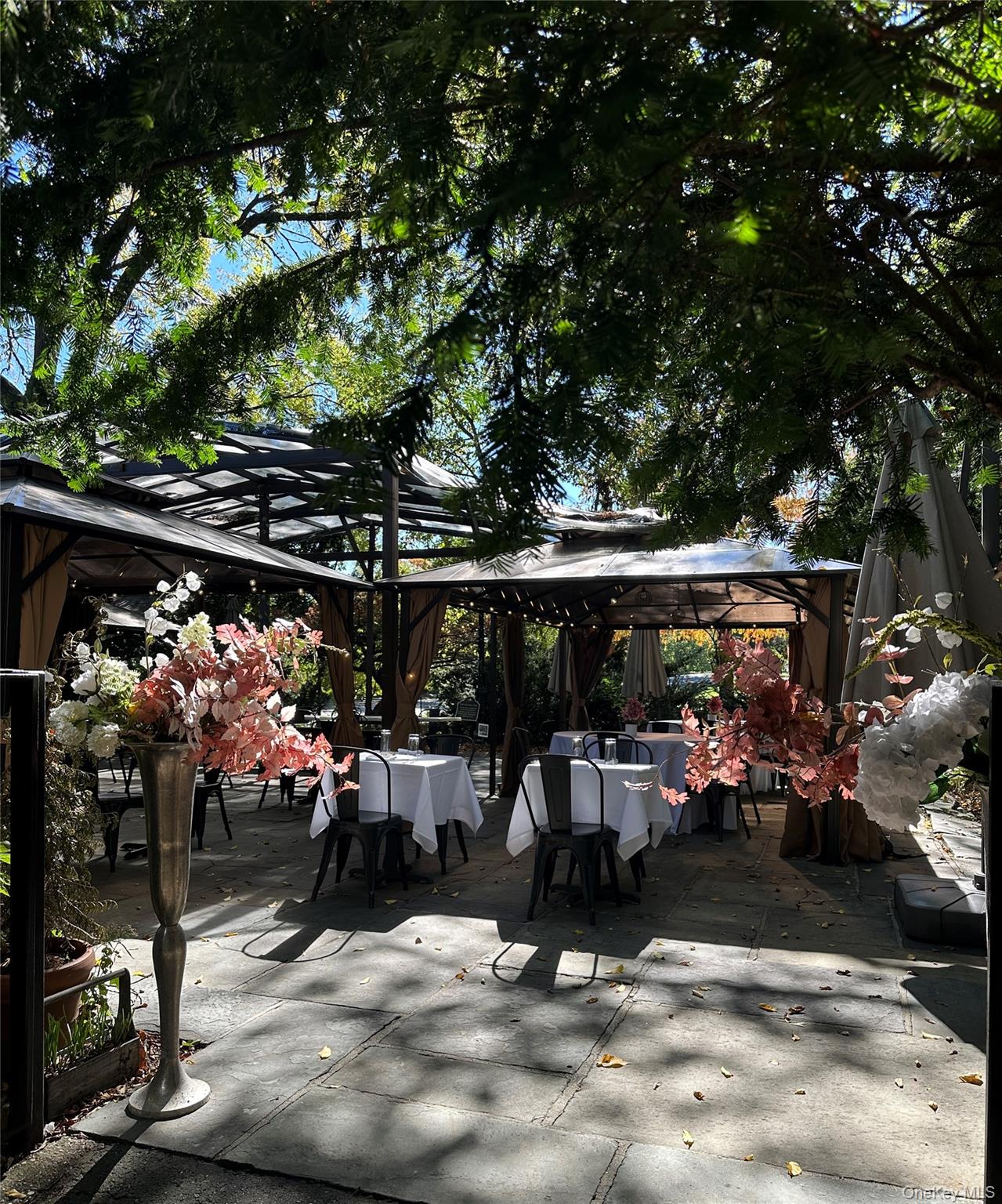 295 Bennett Avenue, Unit 4B Manhattan, NY 10040 - Photo 11 of 18 a view of street