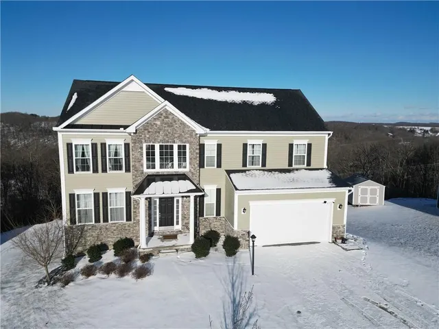 $425,000 | 207 Wyncrest Drive, Butler, PA 16001