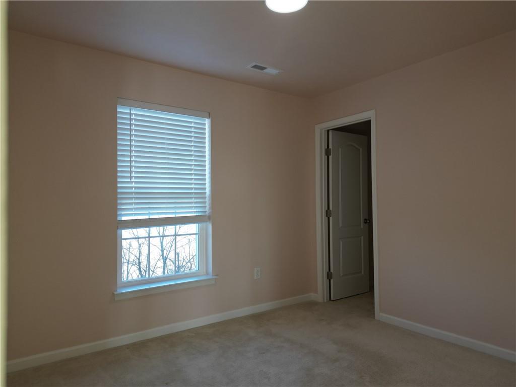 207 Wyncrest Drive Butler, PA 16001 - Photo 20 of 32