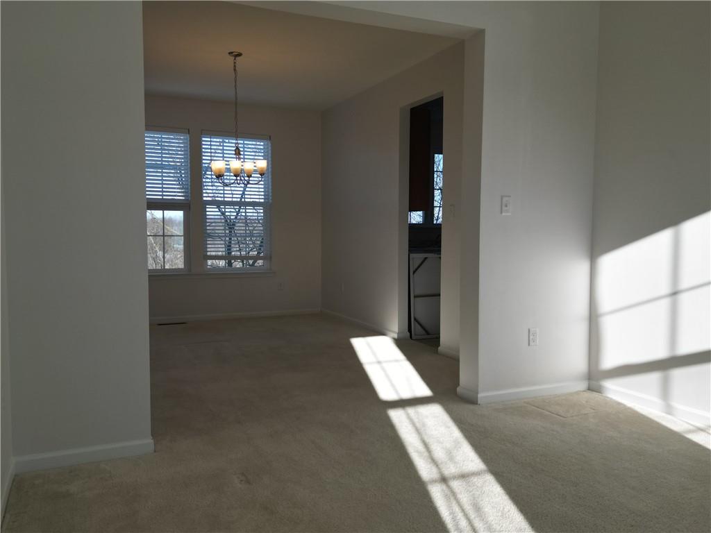 207 Wyncrest Drive Butler, PA 16001 - Photo 10 of 32