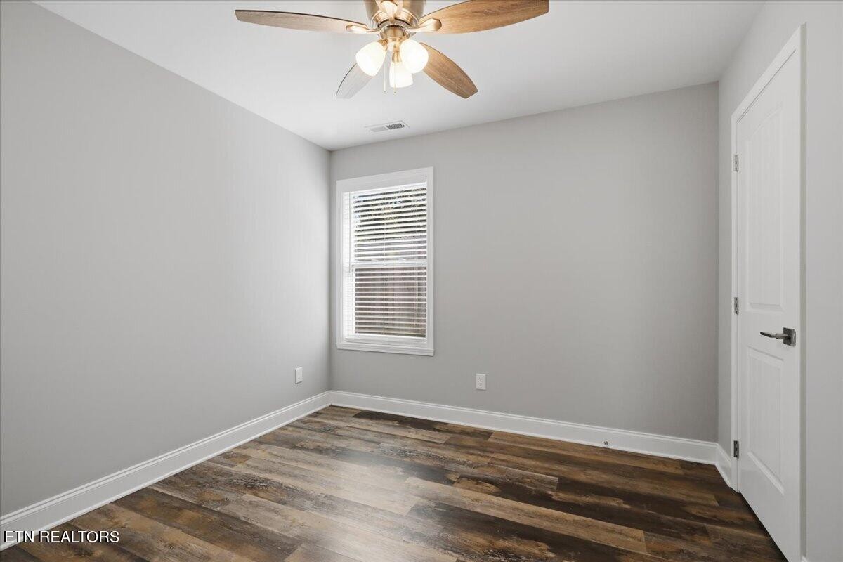 7727 Bell Stanley Road Powell, TN 37849 - Photo 17 of 30