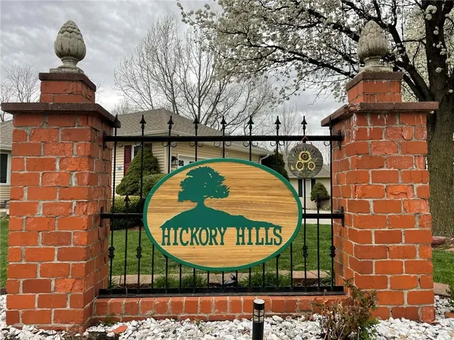 $359,900 | 1113 Melanie Lane, Excelsior Springs, MO 64024