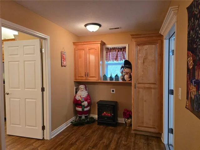 $359,900 | 1113 Melanie Lane, Excelsior Springs, MO 64024