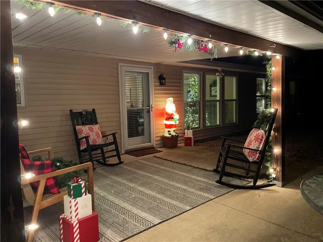 $359,900 | 1113 Melanie Lane, Excelsior Springs, MO 64024