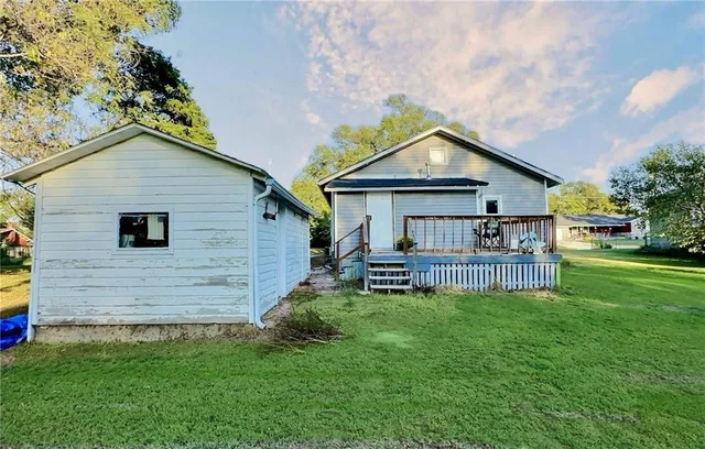 $114,900 | 1239 North Main Street, Nevada, MO 64772