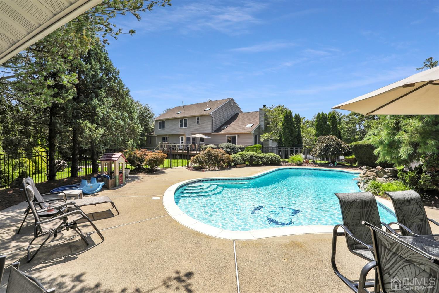 2 Astor Drive Manalapan, NJ 07726 - Photo 58 of 60