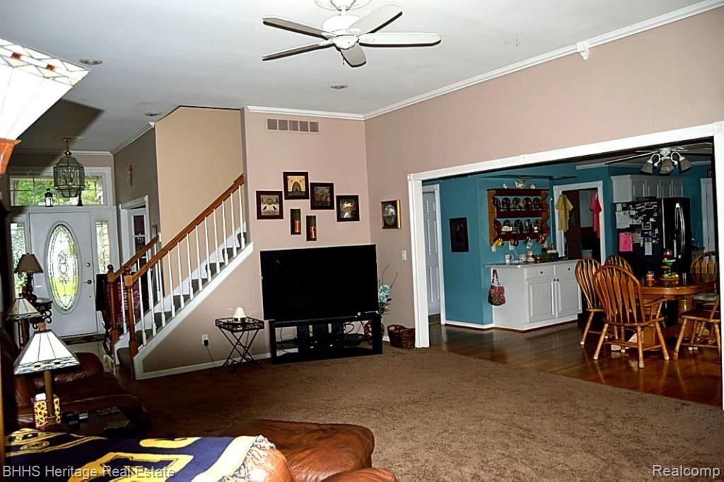 1465 Remsing Street Hartland, MI 48353 - Photo 5 of 27 View of Great room into eat in kitchen