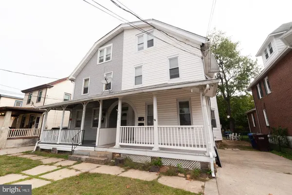 $1,800 | 313 South Fairview Street, Riverside, NJ 08075