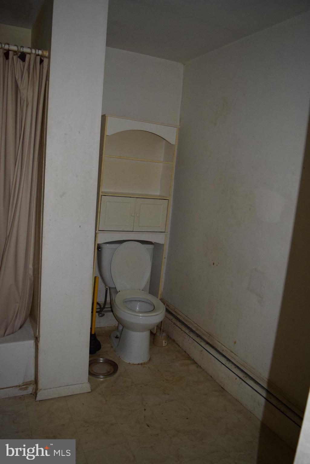 314 Poplar Road Baltimore, MD 21221 - Photo 20 of 47