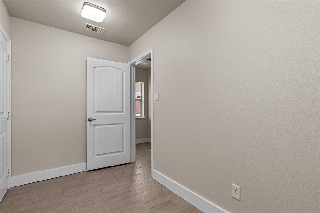 4417 Gennaro Street Dallas, TX 75204 - Photo 29 of 34