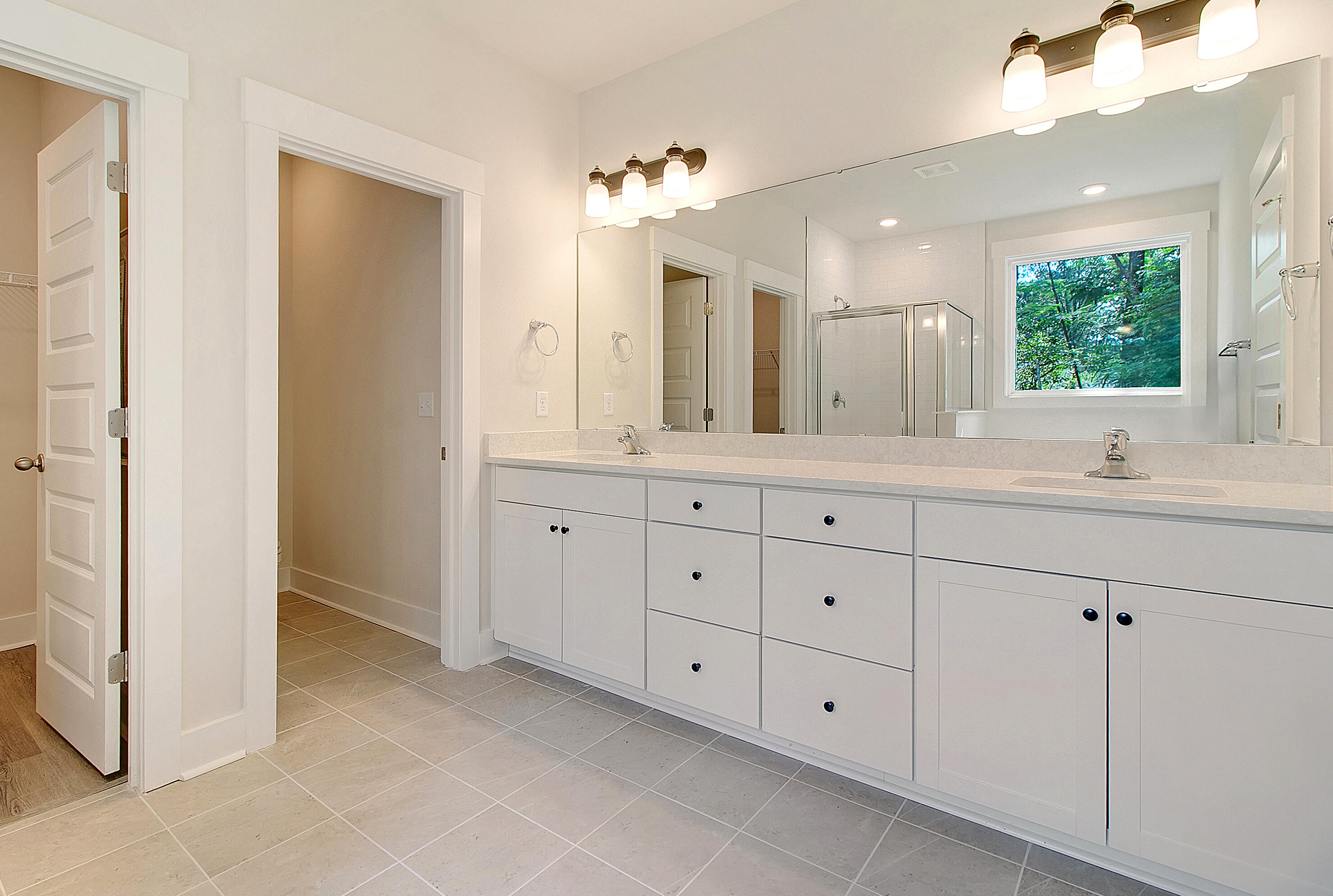 172 Deer Run Road Summerville, SC 29483 - Photo 8 of 12 Kershaw Master Bathroom