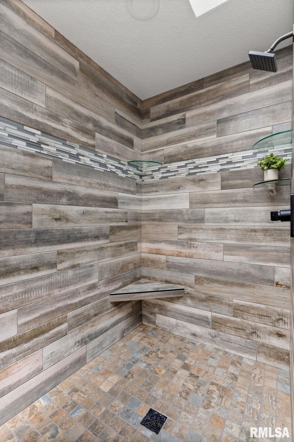 79 Parkview Drive Eldridge, IA 52748 - Photo 26 of 62