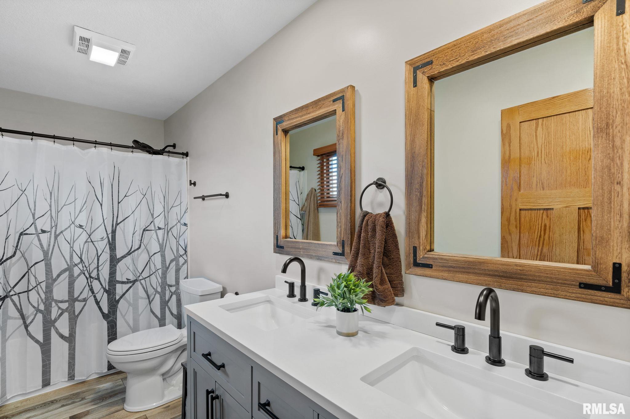 79 Parkview Drive Eldridge, IA 52748 - Photo 30 of 62