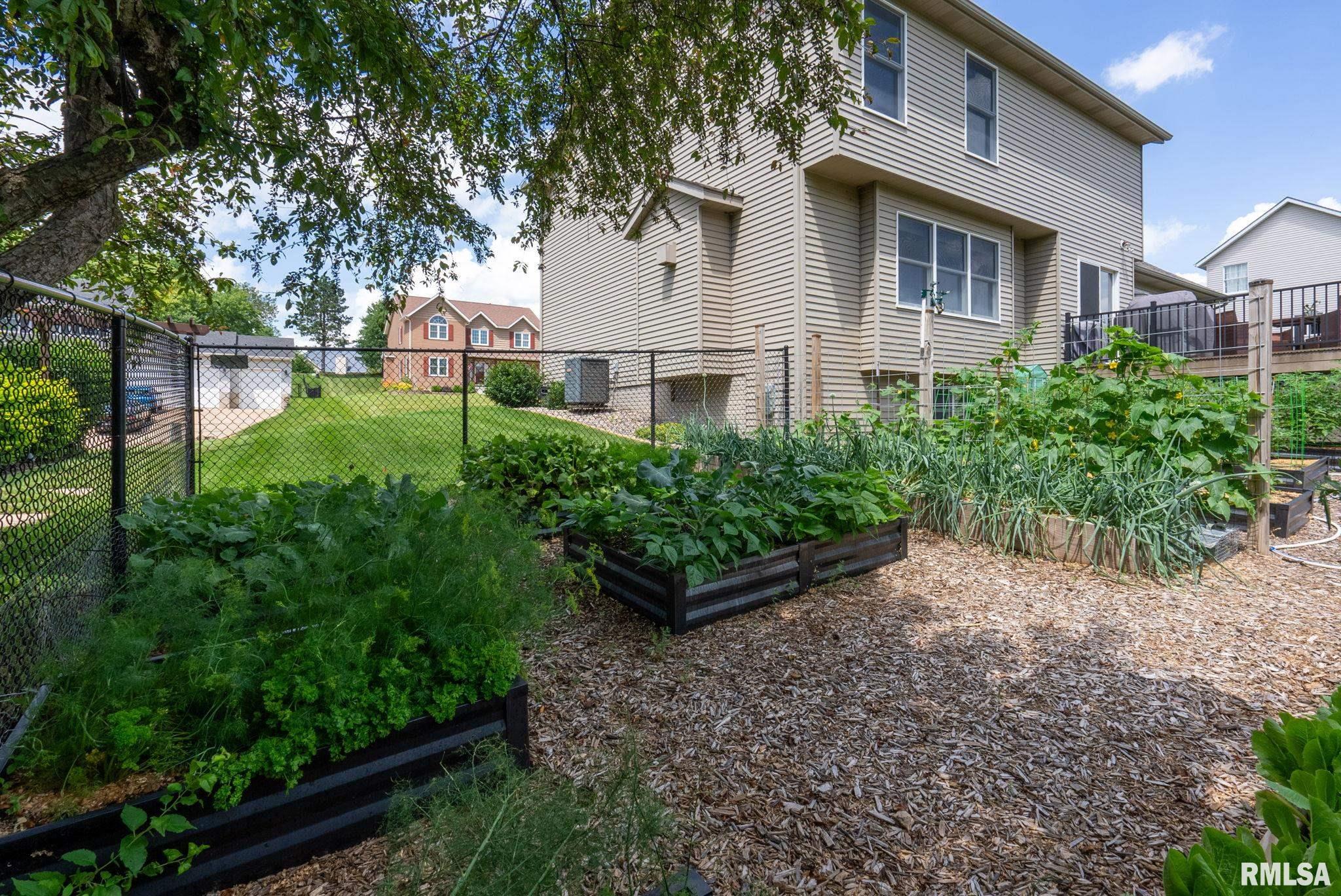 79 Parkview Drive Eldridge, IA 52748 - Photo 50 of 62