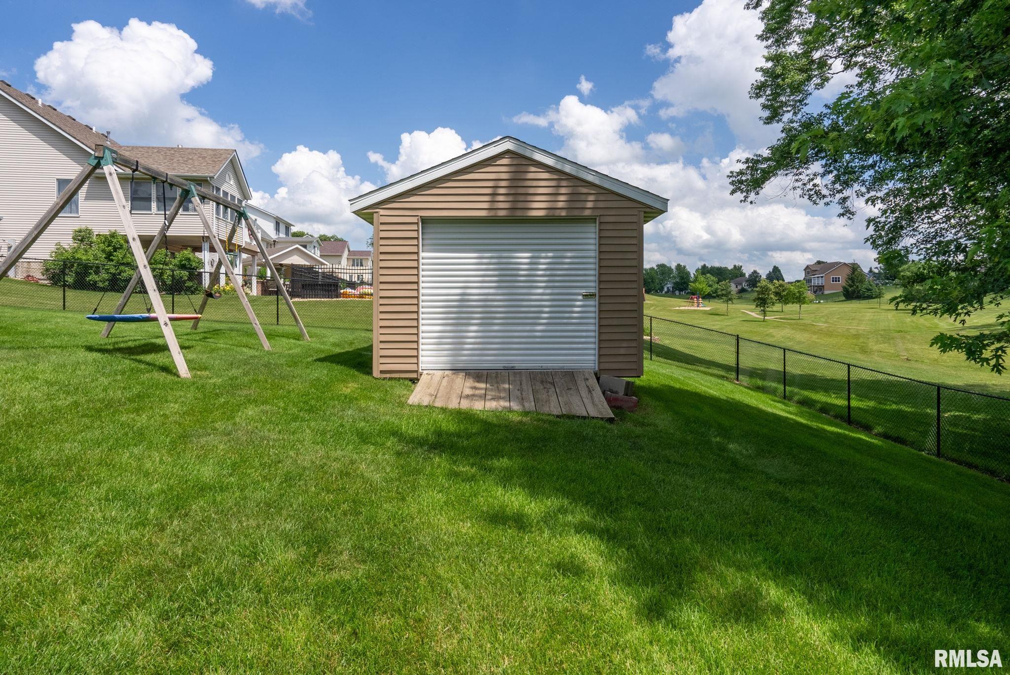 79 Parkview Drive Eldridge, IA 52748 - Photo 51 of 62