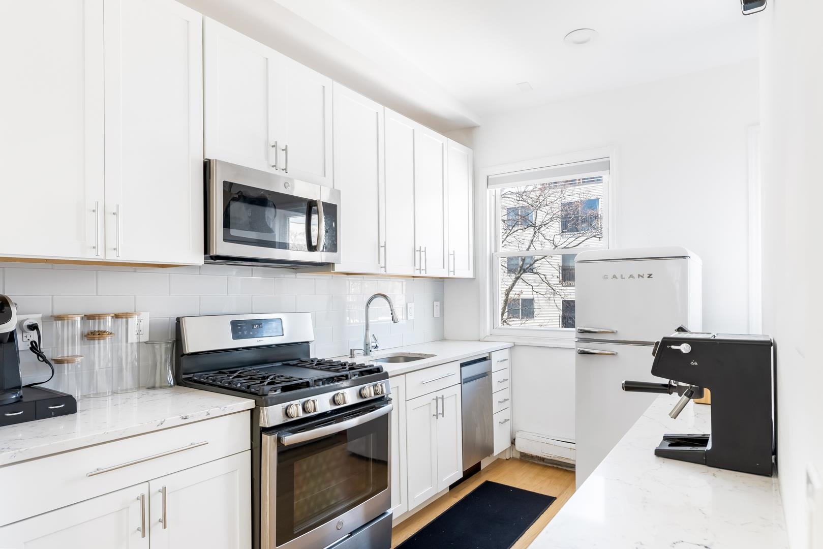 120 Monroe Street, Unit 3L Hoboken, NJ 07030 - Photo 11 of 23