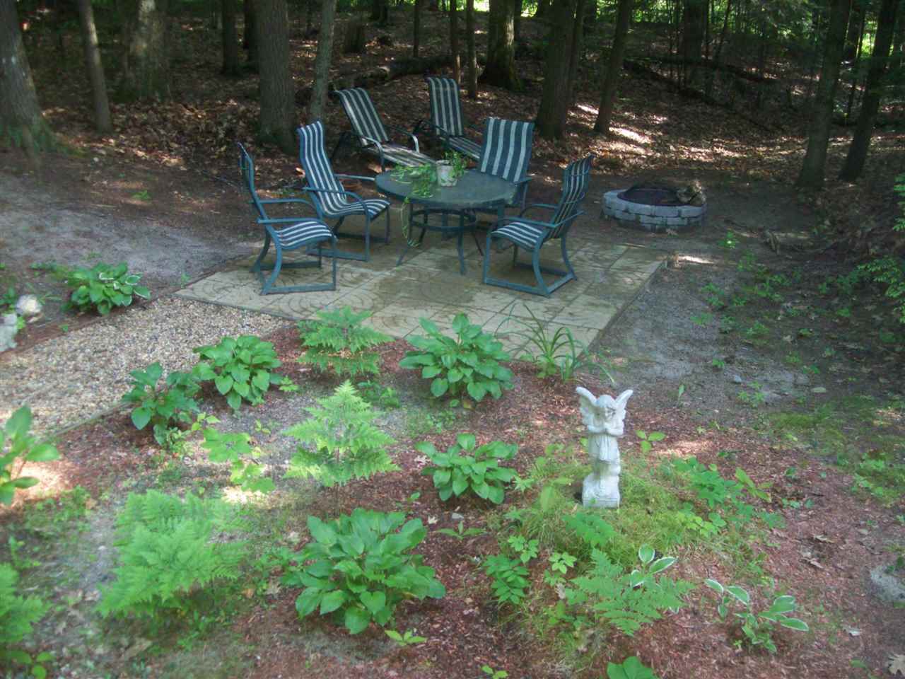 28 Trapper Road Campton, NH 03223 - Photo 4 of 31 Gallery Image 4