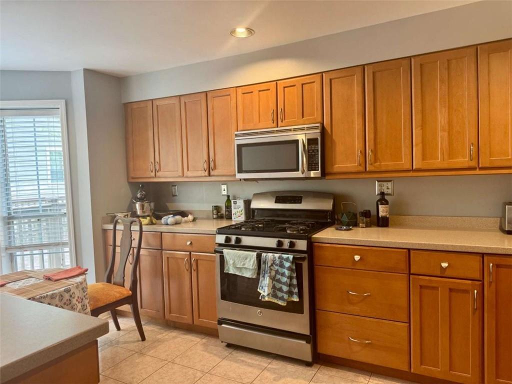 2901 Lenox Road Northeast, Unit 508 Atlanta, GA 30324 - Photo 4 of 19