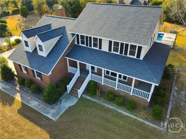 $398,000 | 205 Amberwood Drive East, Vidalia, GA 30474