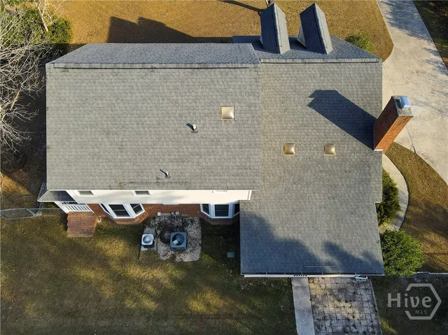 $398,000 | 205 Amberwood Drive East, Vidalia, GA 30474