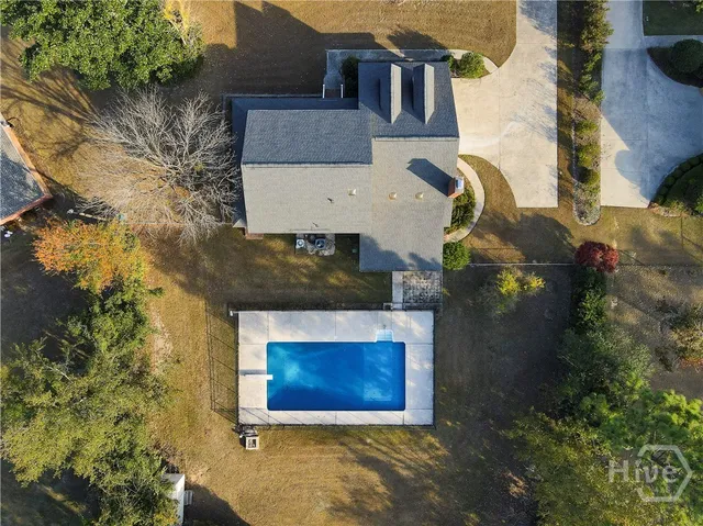 $398,000 | 205 Amberwood Drive East, Vidalia, GA 30474