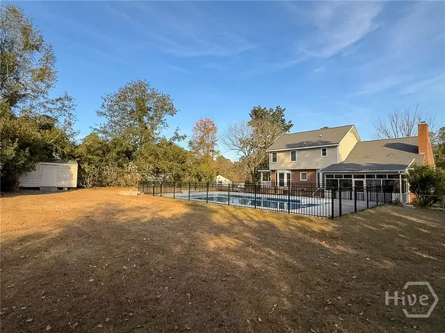 $398,000 | 205 Amberwood Drive East, Vidalia, GA 30474