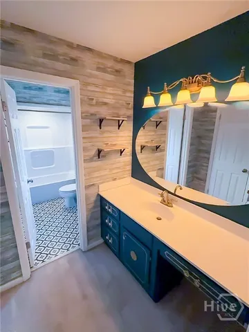 $398,000 | 205 Amberwood Drive East, Vidalia, GA 30474