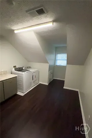 $398,000 | 205 Amberwood Drive East, Vidalia, GA 30474