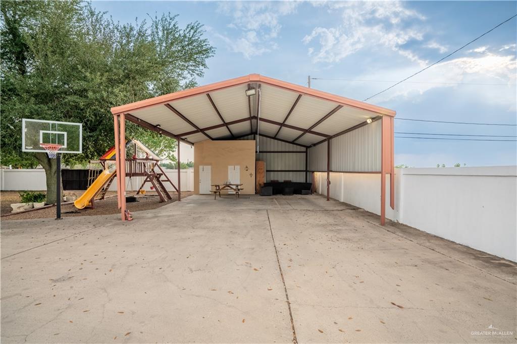 1701 Raul Aguilar Drive Mission, TX 78572 - Photo 24 of 43