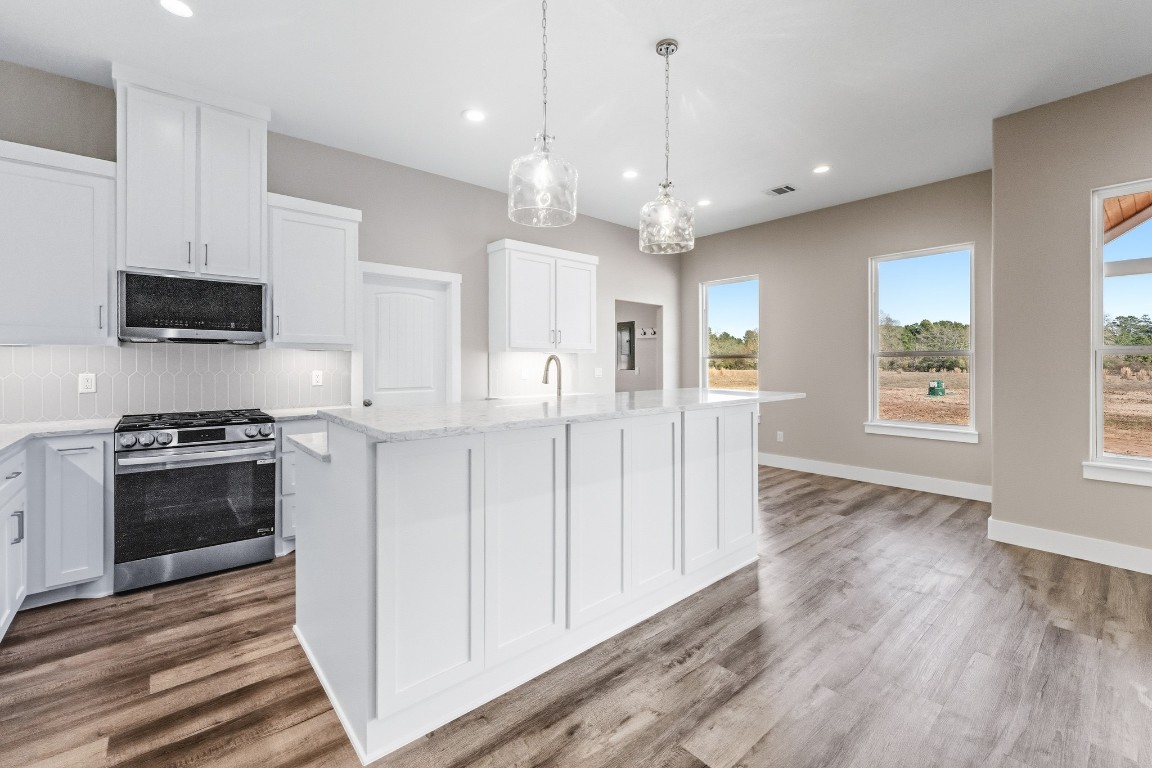 637 Round Prairie Road Huntsville, TX 77320 - Photo 12 of 35