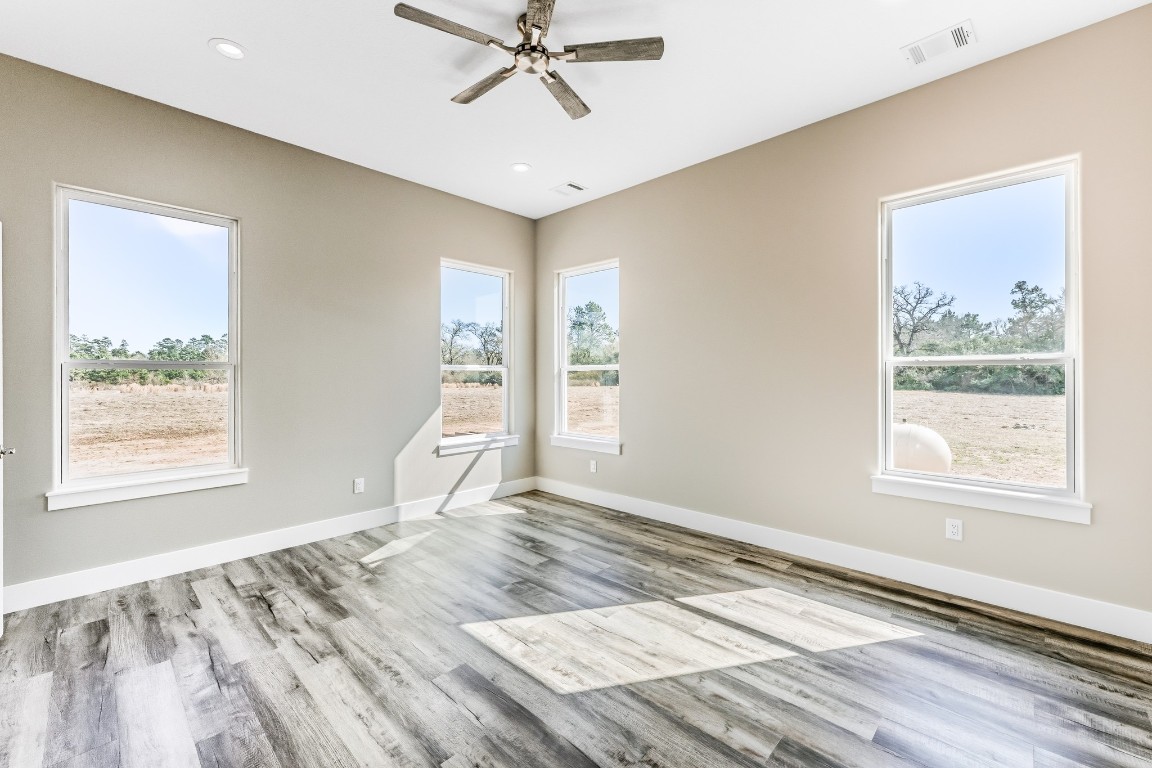 637 Round Prairie Road Huntsville, TX 77320 - Photo 25 of 35