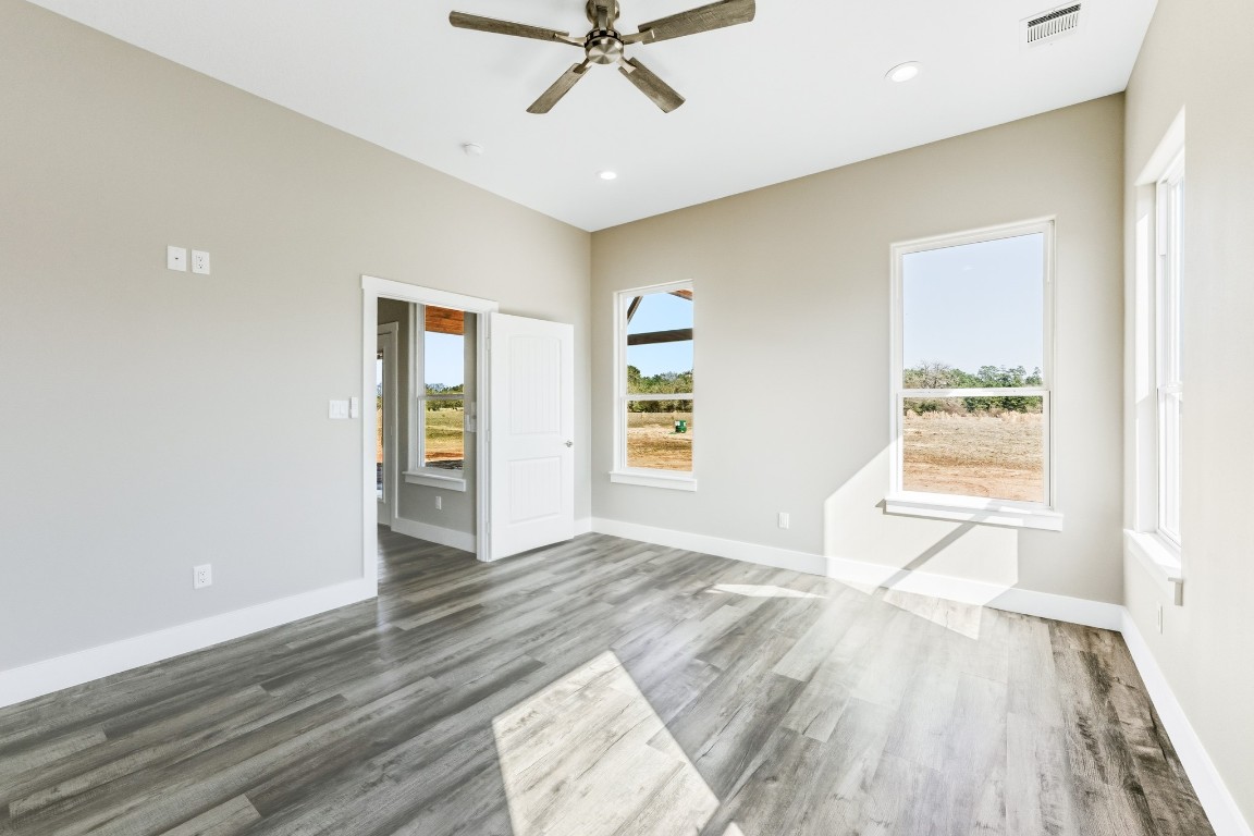 637 Round Prairie Road Huntsville, TX 77320 - Photo 26 of 35