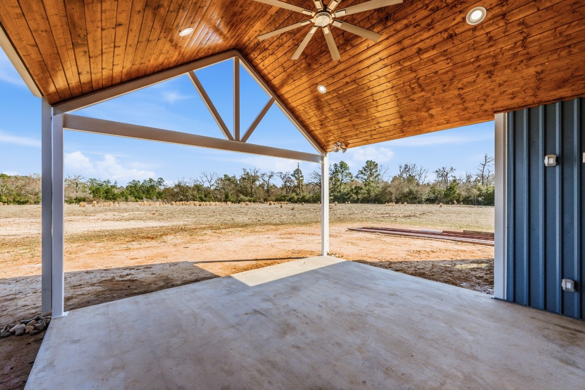 637 Round Prairie Road Huntsville, TX 77320 - Photo 29 of 35