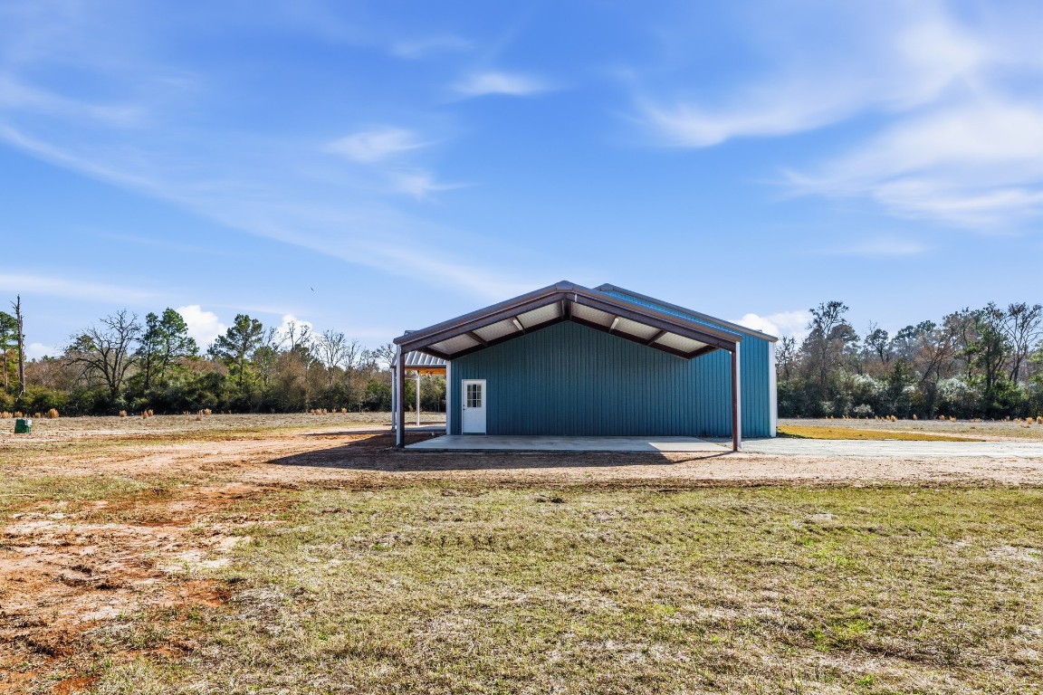 637 Round Prairie Road Huntsville, TX 77320 - Photo 30 of 35