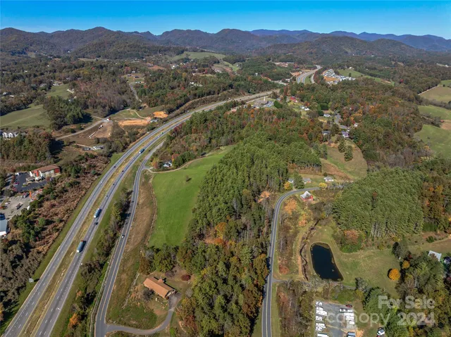 $2,674,000 | 1475 Crossroads Parkway, Mars Hill, NC 28754