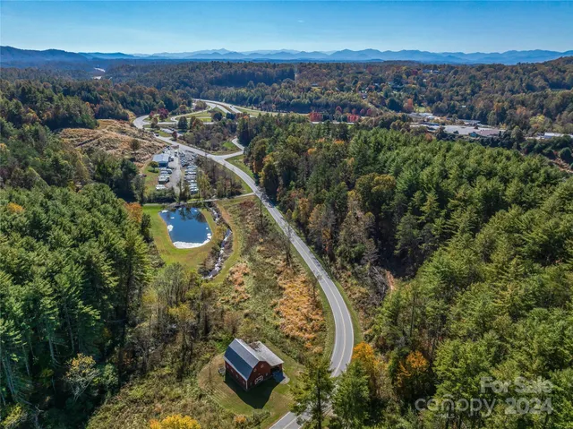 $2,674,000 | 1475 Crossroads Parkway, Mars Hill, NC 28754