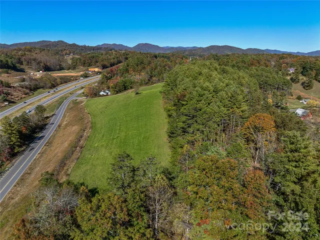 $2,674,000 | 1475 Crossroads Parkway, Mars Hill, NC 28754