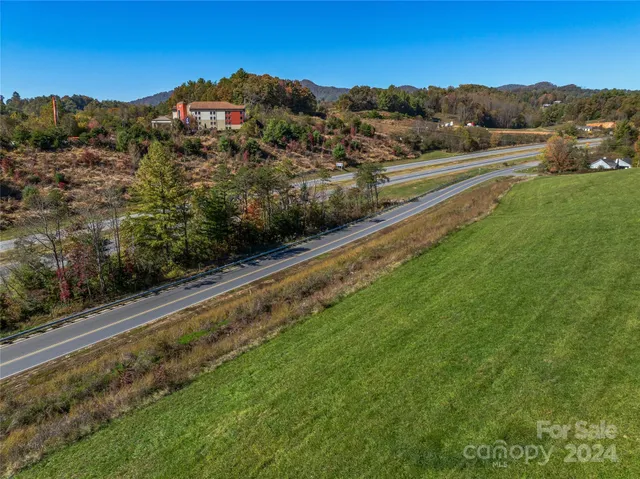 $2,674,000 | 1475 Crossroads Parkway, Mars Hill, NC 28754