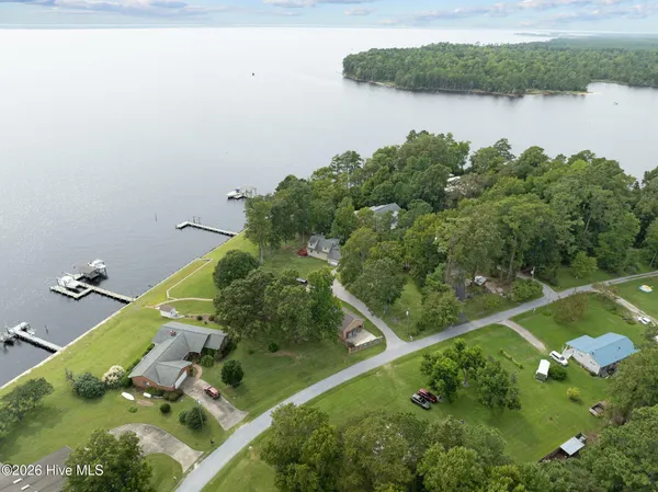 $479,900 | 87 West North Shore Lane, Arapahoe, NC 28510