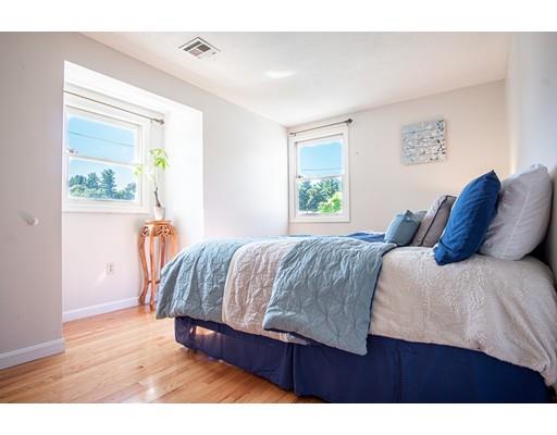 27 Buckingham Road Wilmington, MA 01887 - Photo 14 of 25 Gallery Image 14