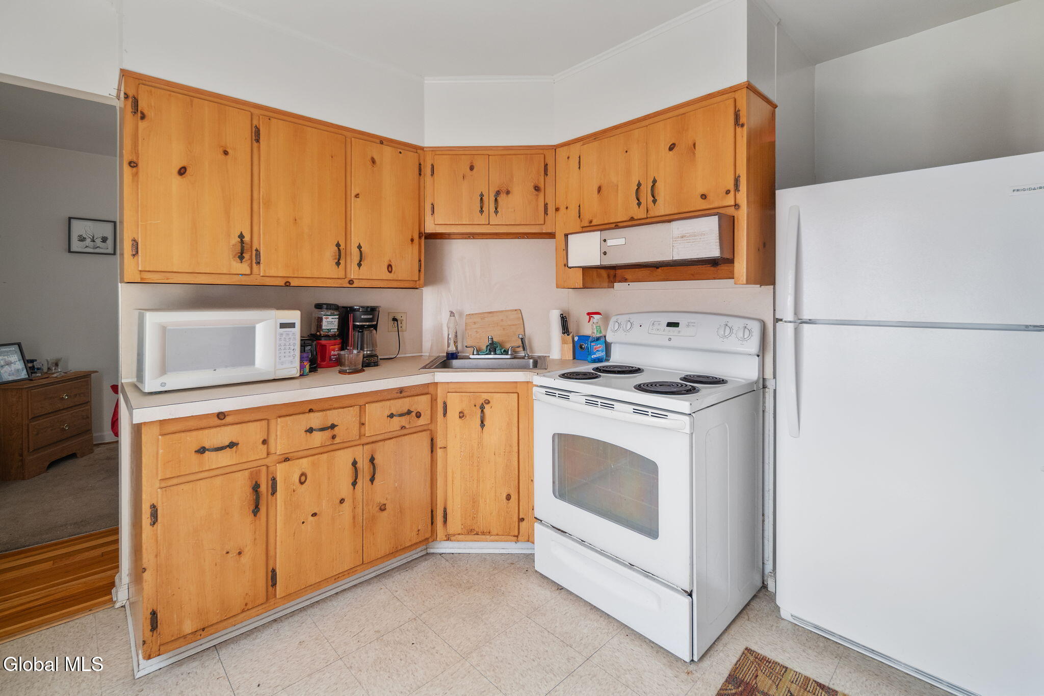 2 Sunset Road North Greenbush, NY 12144 - Photo 16 of 51 16