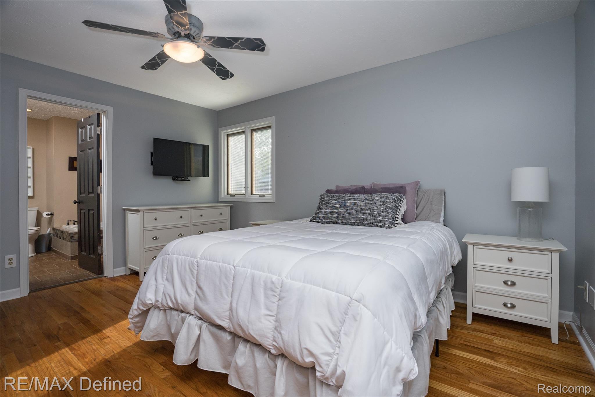 840 Cobblestone Drive Rochester, MI 48309 - Photo 27 of 50 840-Cobblestone-Dr-28.jpg