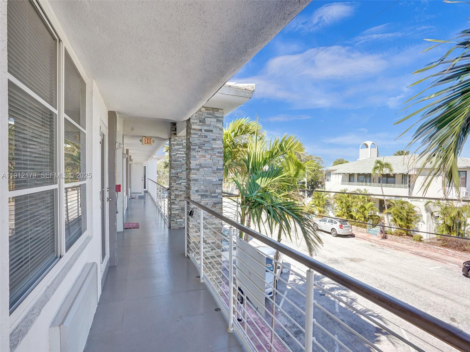 540 74th Street, Unit 14 Miami Beach, FL 33141 - Photo 12 of 32