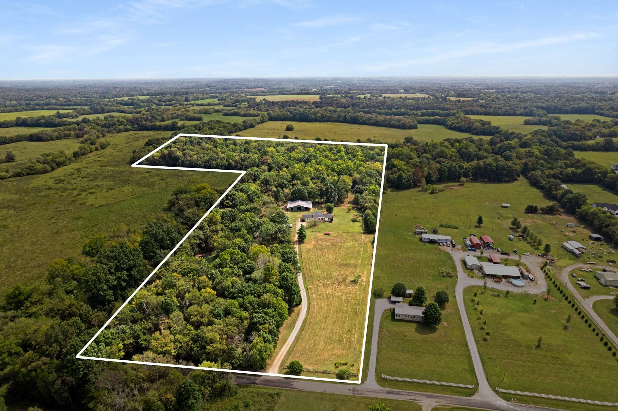 2745 Warner Road Lewisburg, TN 37091 - Photo 2 of 53 Gallery Image 2