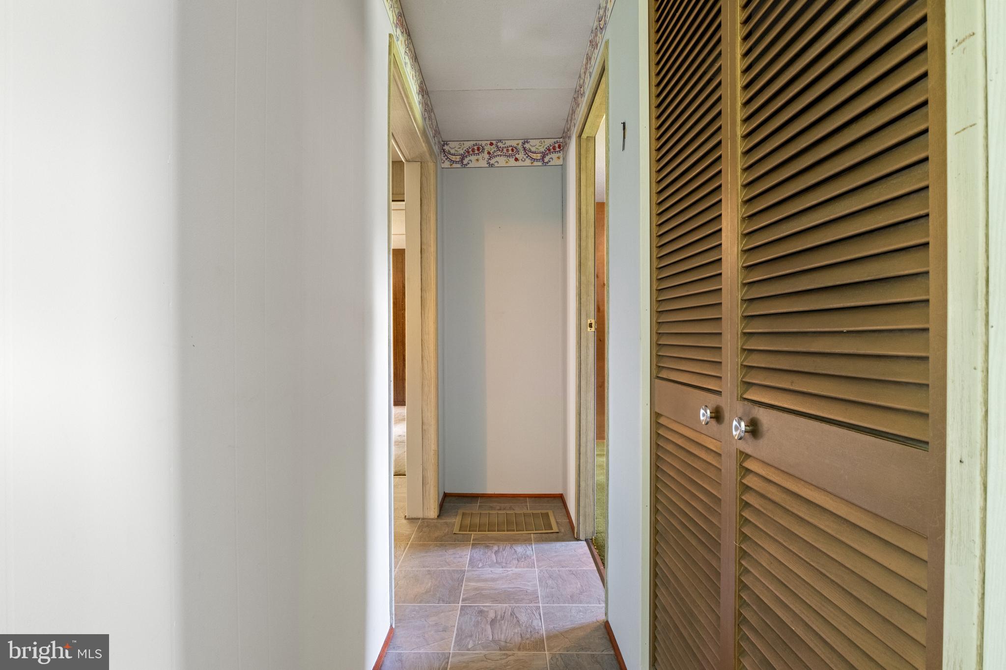 1589 Lisburn Road Wellsville, PA 17365 - Photo 12 of 32