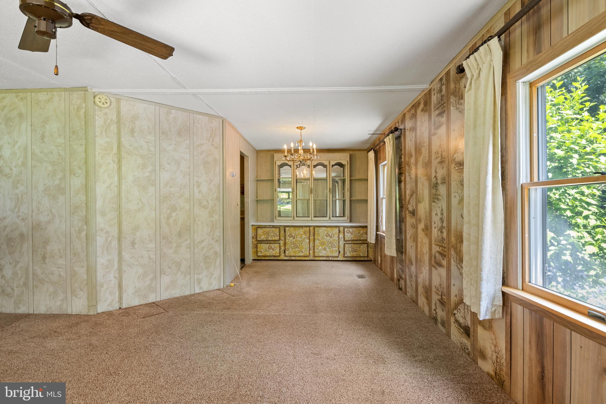 1589 Lisburn Road Wellsville, PA 17365 - Photo 5 of 32