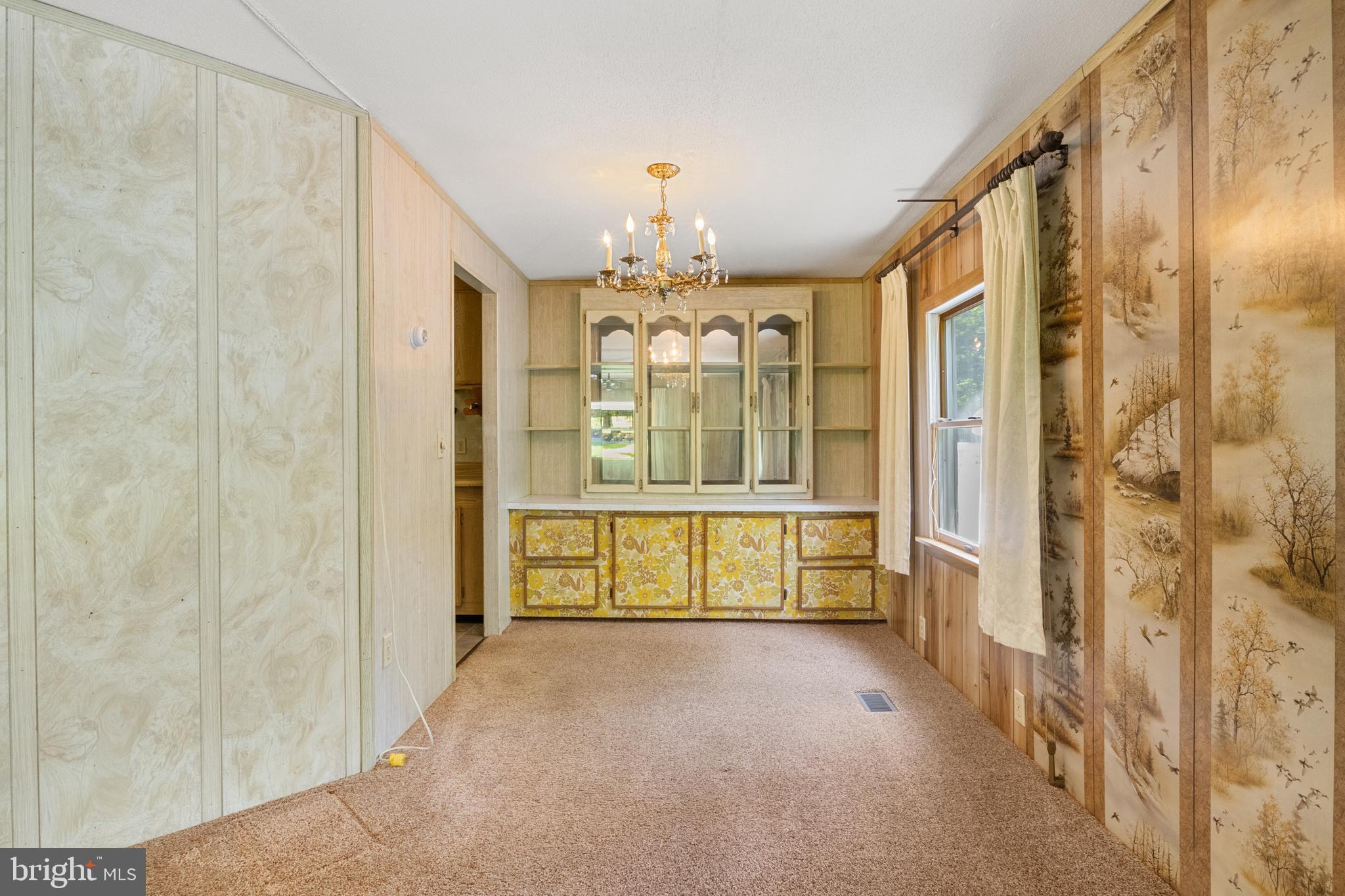 1589 Lisburn Road Wellsville, PA 17365 - Photo 6 of 32