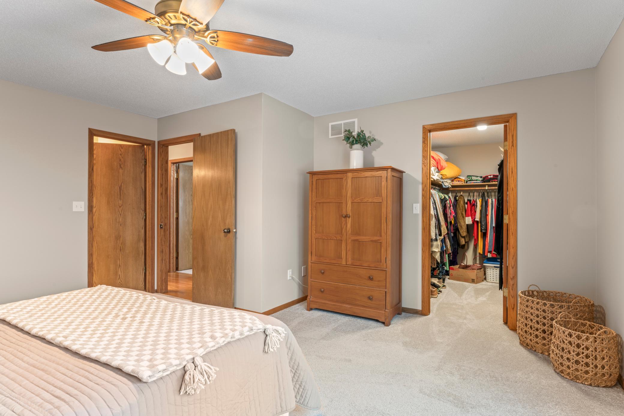 2231 52nd Street Northwest Rochester, MN 55901 - Photo 12 of 39