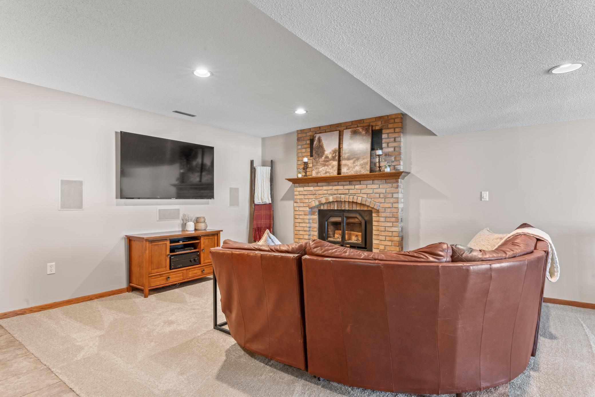 2231 52nd Street Northwest Rochester, MN 55901 - Photo 25 of 39