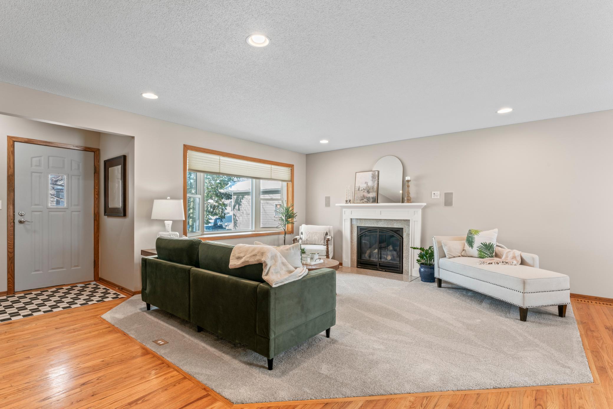 2231 52nd Street Northwest Rochester, MN 55901 - Photo 4 of 39